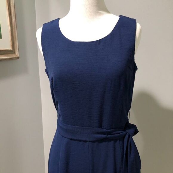 Tahari Navy Blue Sleeveless One-Piece Jumpsuit with Tie Sash Size 2 - Picture 9 of 10